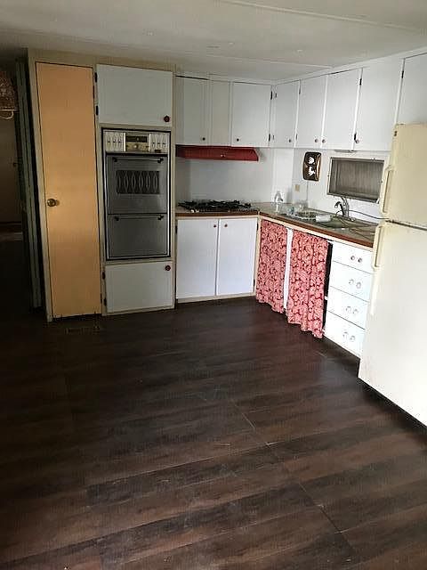1st image of 4425 Hitzing Ave