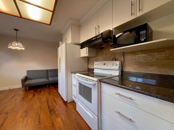 3 bedroom rental in Surrey — photo 7