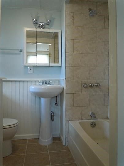 2nd image of 31 Elmwood St APT 3