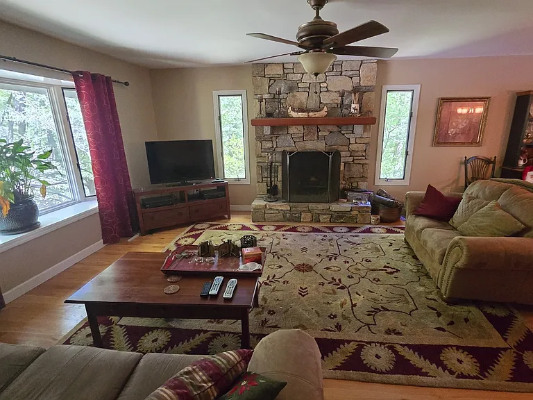 6 Windsong Dr — Photo 10