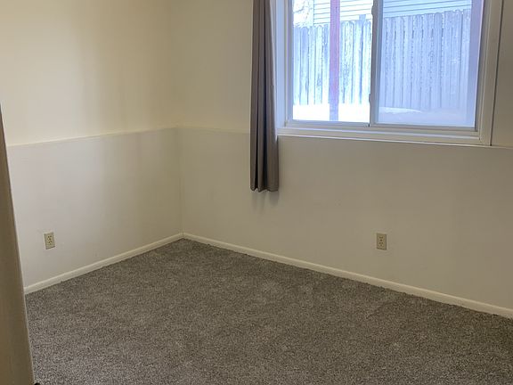 5th image of 1662 W Jefferson St #D