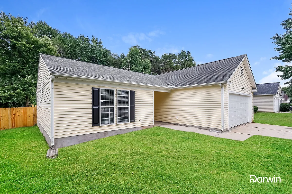 Building Photo - 7944 Travers Run Dr