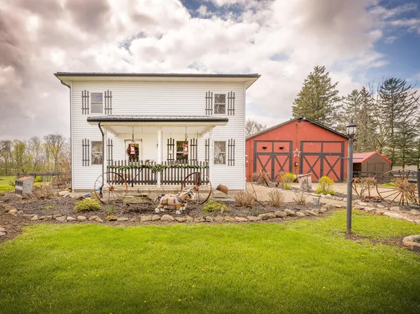 6498 Mount Gilead Rd, Fredericktown, OH 43019