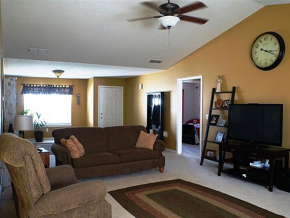 4th image of 3045 N Cantlin Dr