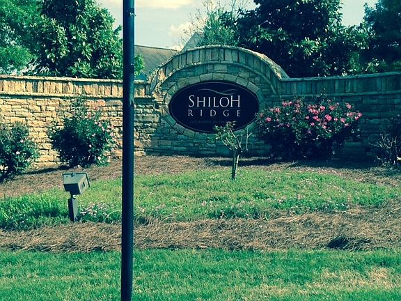 In the Awesome community of Shiloh Ridge