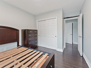 21 Scarlett Rd #1, Toronto, ON M6N4J5