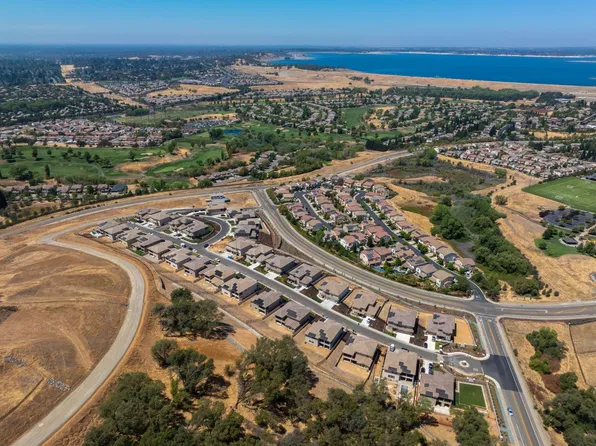 83-1048 Fire Clay Dr #El, El Dorado Hills, CA 95762