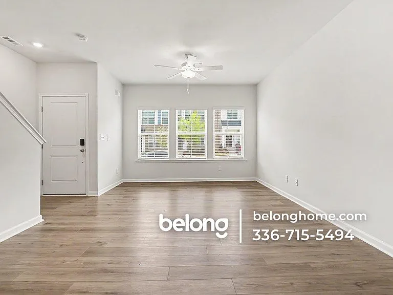 240 Chesapeake Commons St — Photo 9
