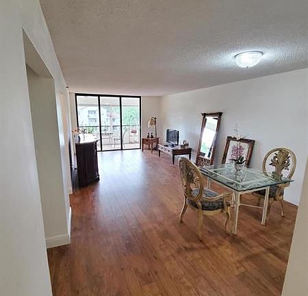 5th image of 1850 Homewood Blvd #3120