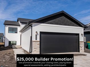 6749 67th Ave S, Horace, ND