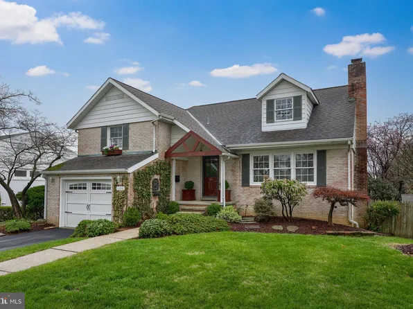 1646 Dauphin Ave, Wyomissing, PA 19610