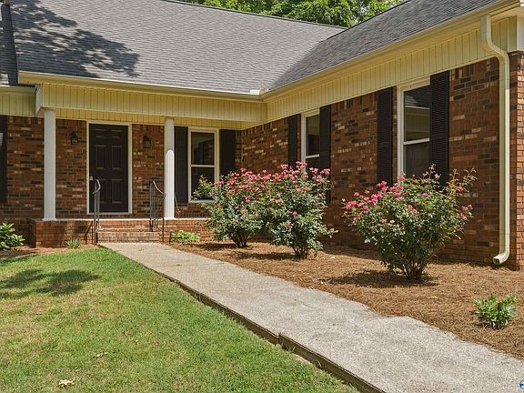 2nd image of 115 Shelley Ln