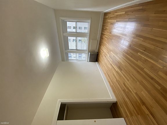 landlord_unit_photo_48274404_1