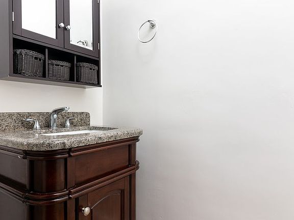 5th image of 8540 Alcott St #1/2