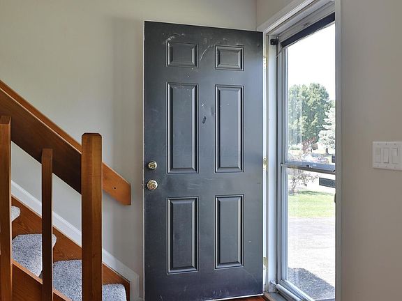 2nd image of 6173 Shelba Dr