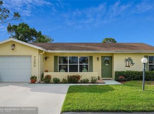 7299 Pine Park Dr N, Lake Worth, FL 33467