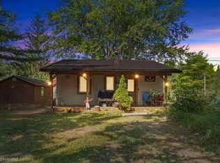 22713 Pogy Lake Dr, Evart, MI 49631