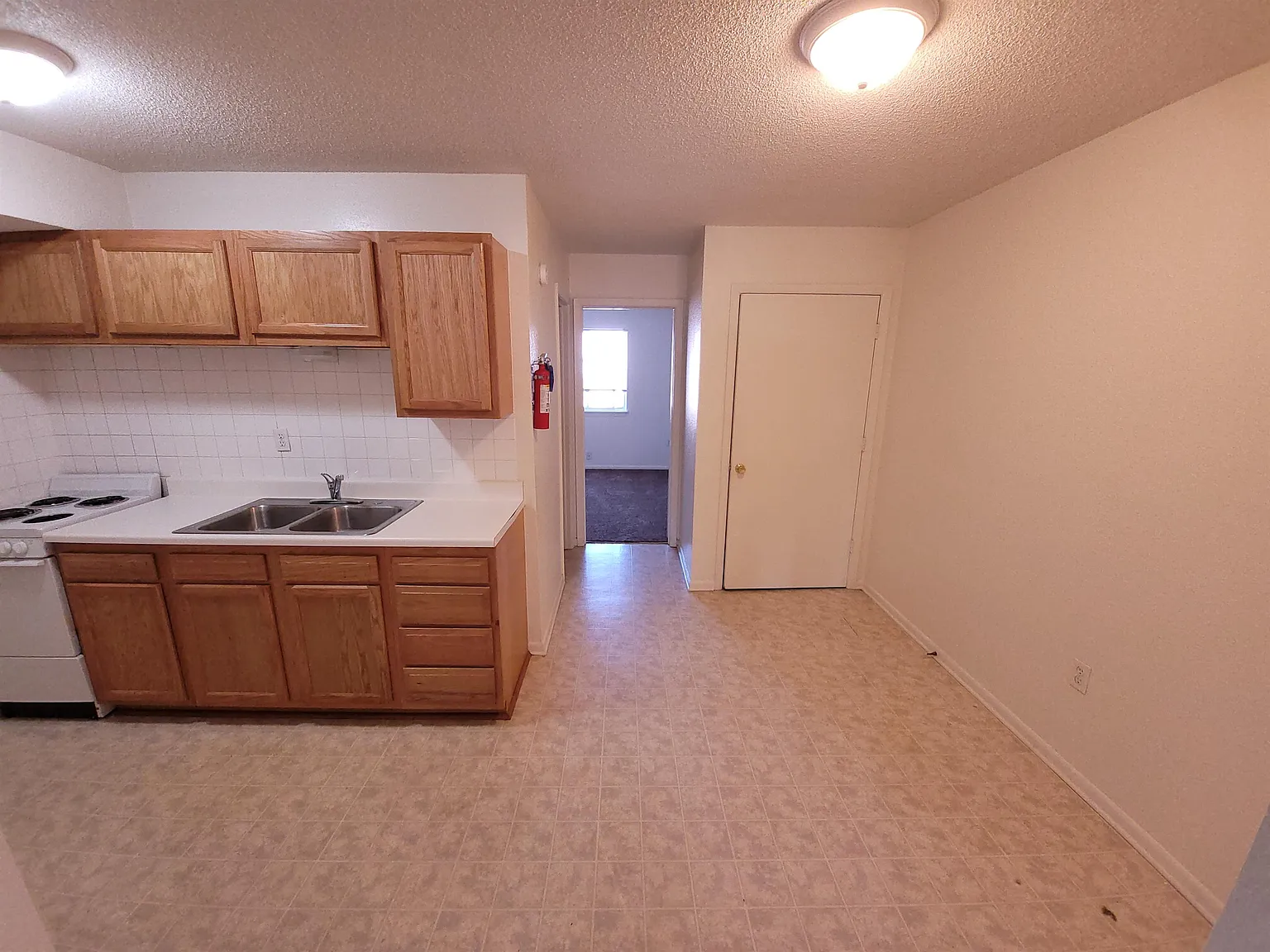 Deerfield Apartments - 1514-106 — Photo 4