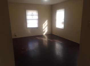 5643 Belcrest St, Houston, TX 77033