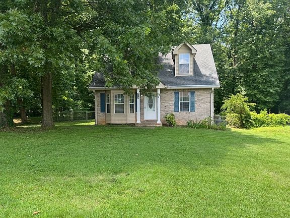 2nd image of 574 Garnet Dr