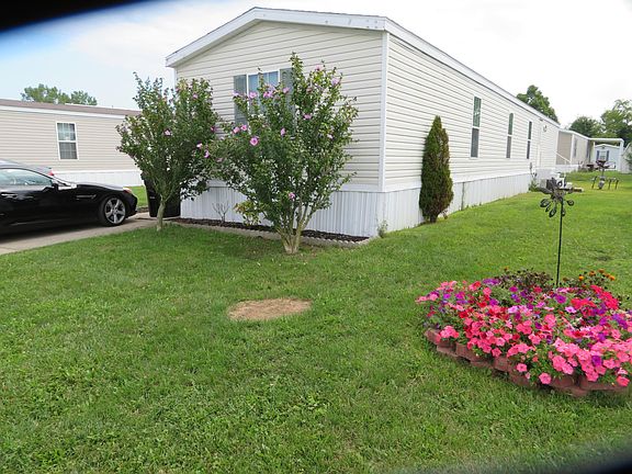 2nd image of 1100 Thornwood Dr Lot 76