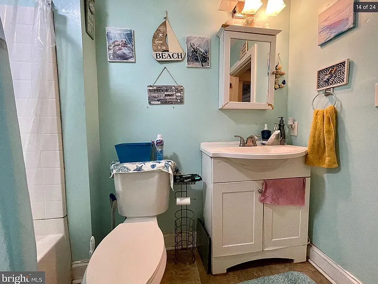 2307 Madison St — Photo 13