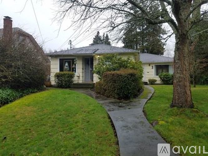 1st image of 928 N Alder St #926