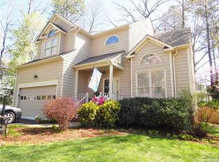 5905 Rosebay Forest Pl, Midlothian, VA 23112