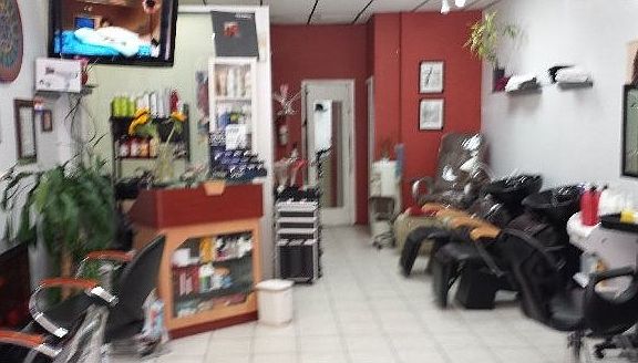 3rd image of 2505 Newtown Ave