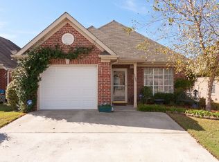 3086 Summit Dr, Fultondale, AL 35068
