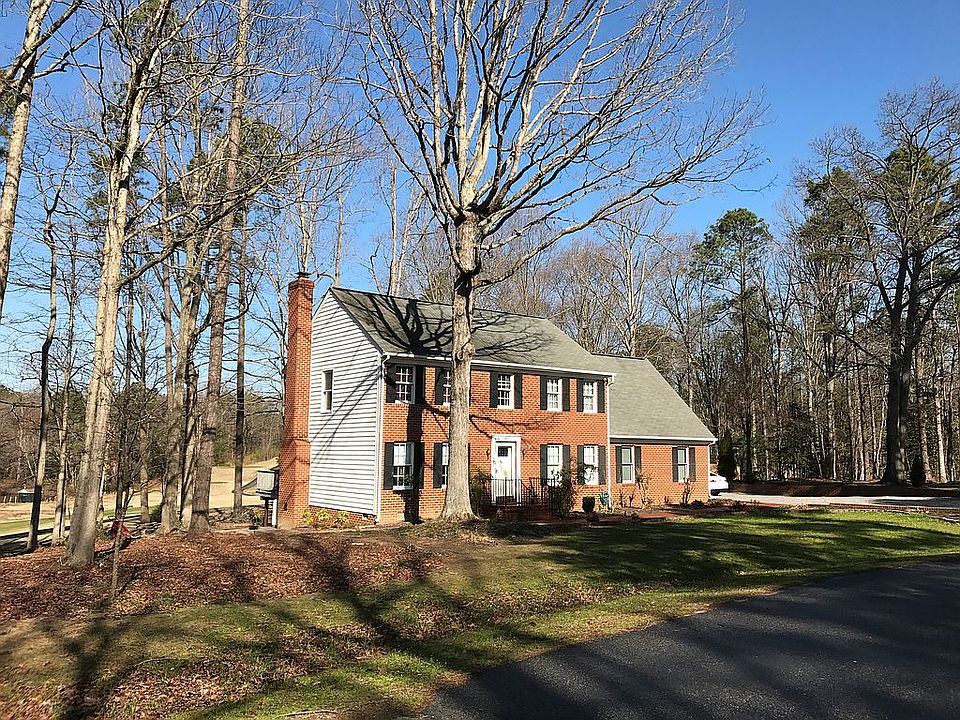 1st image of 7460 Pinehurst Dr