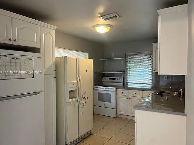 732 Moffett St #4A — Photo 4