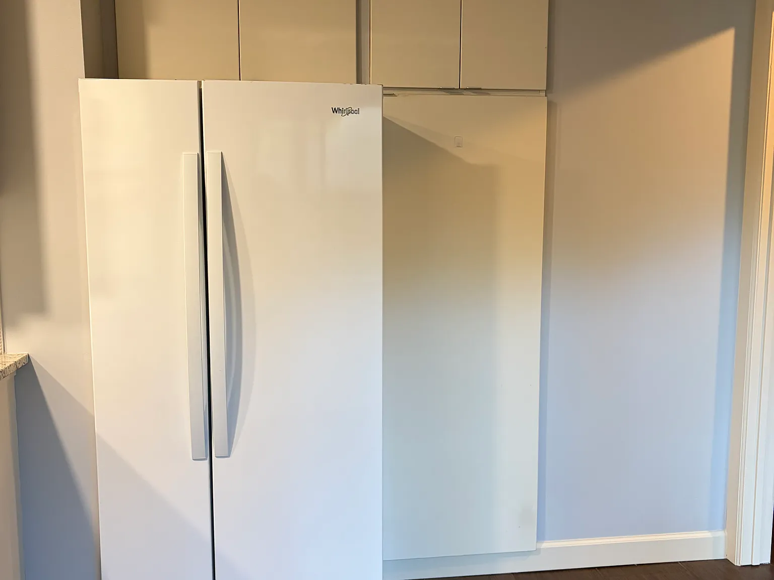 3 bed, 1410 sqft, $5,300 — Photo 3