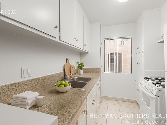 3rd image of 4100 W 1st St APT 205