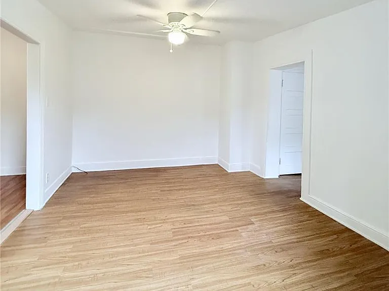 126 N 4th St #2R — Photo 17