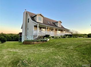 48451 Club Dr, Milan, MO 63556