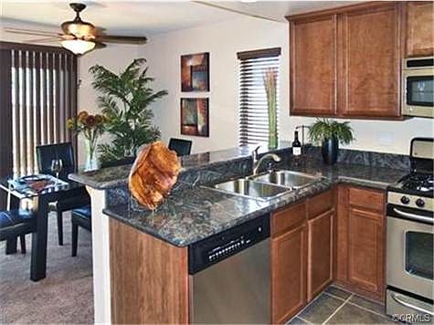 4th image of 1112 S Cypress Ave APT 20
