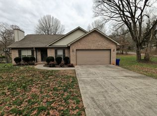 3201 Saratoga Dr, Knoxville, TN 37920