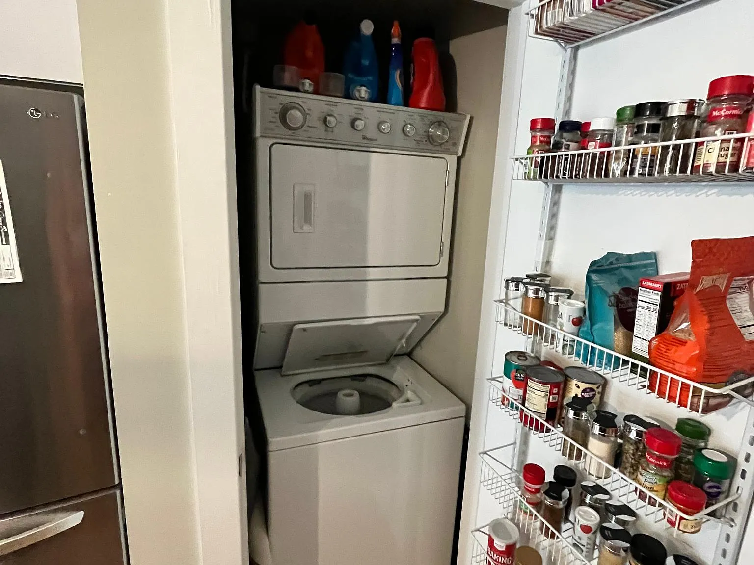 2 bed, 935 sqft, $2,200 — Photo 4