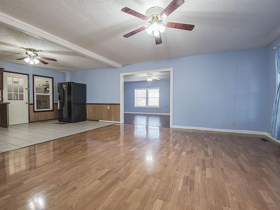 5th image of 2385 Brookhill Dr