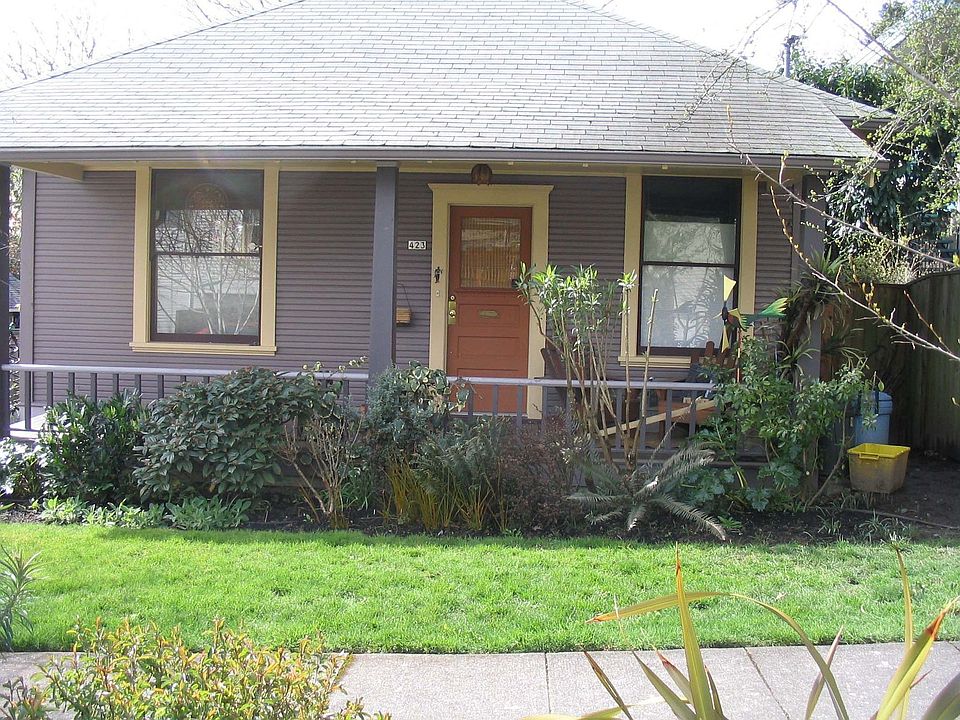 423 from the street