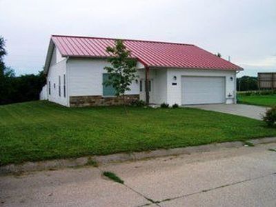 115 Butternut Ln, Nebraska City, NE, 68410