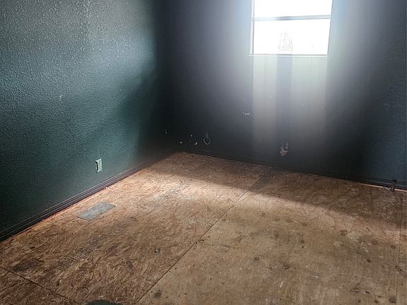 5th image of 59 Private Road 32150