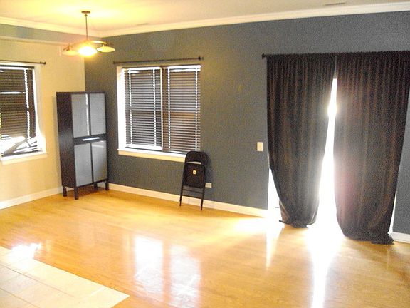 2nd image of 3721 Prairie Ave APT 103