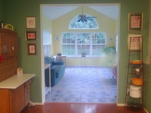 Sun Room (off Kitchen)