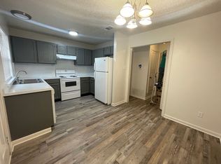 1607 N Nolan River Rd APT B, Cleburne, TX 76033