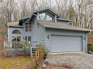 578 Wildwood Dr, Highlands, NC 28741