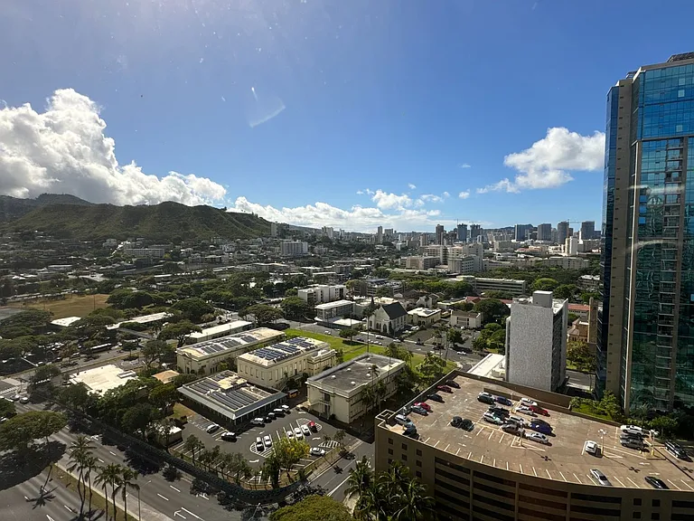 55 S Kukui St #D2606 — Photo 13