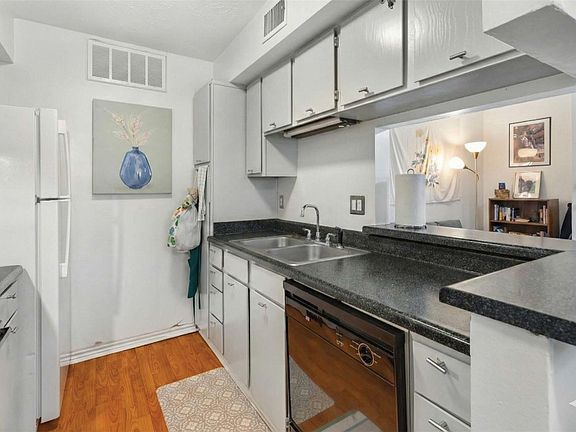 5th image of 4441 Old College Rd APT 9102