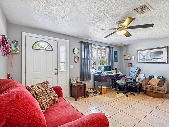 5th image of 7840 Coventry Dr